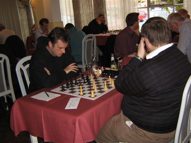 René de Korte, spelend tegen Anton Spronk